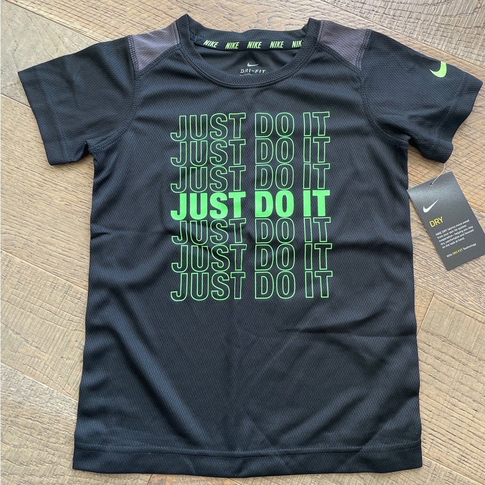 Nike Little Boy Top